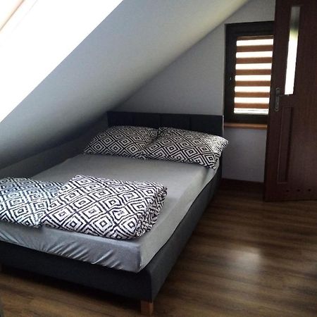 Wynajem Pokoi Wiki Apartment Mikołajki Bagian luar foto